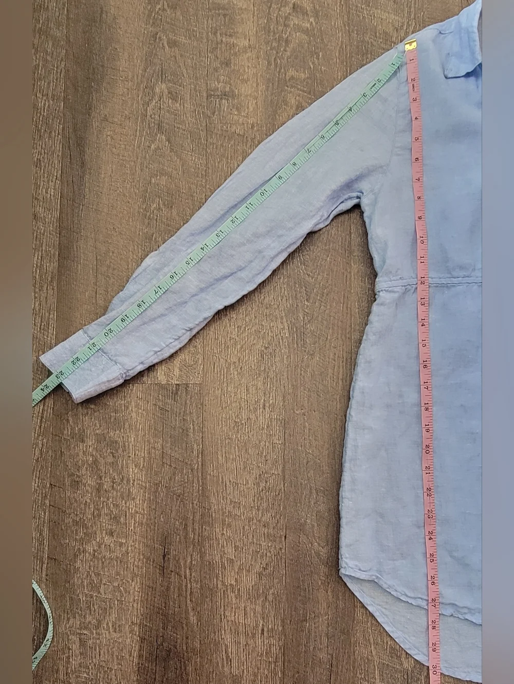 Sigrid Olsen 100% Linen Chambrey 1/2 Button Tunic Womens M Light Blue Roll Tab S - Picture 10 of 11